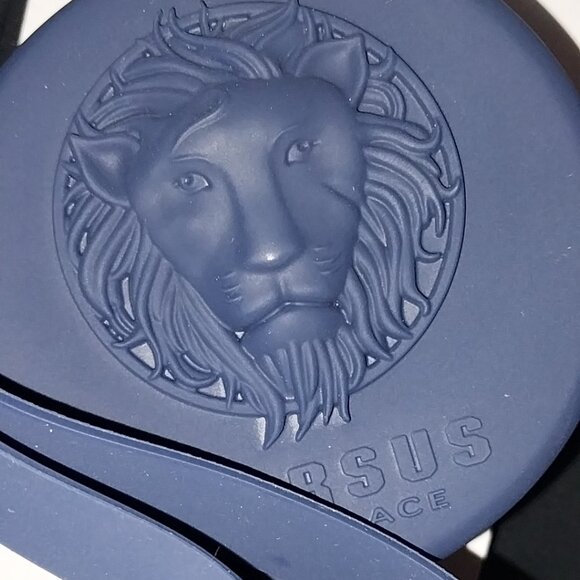 Versace change purse - Picture 1 of 6